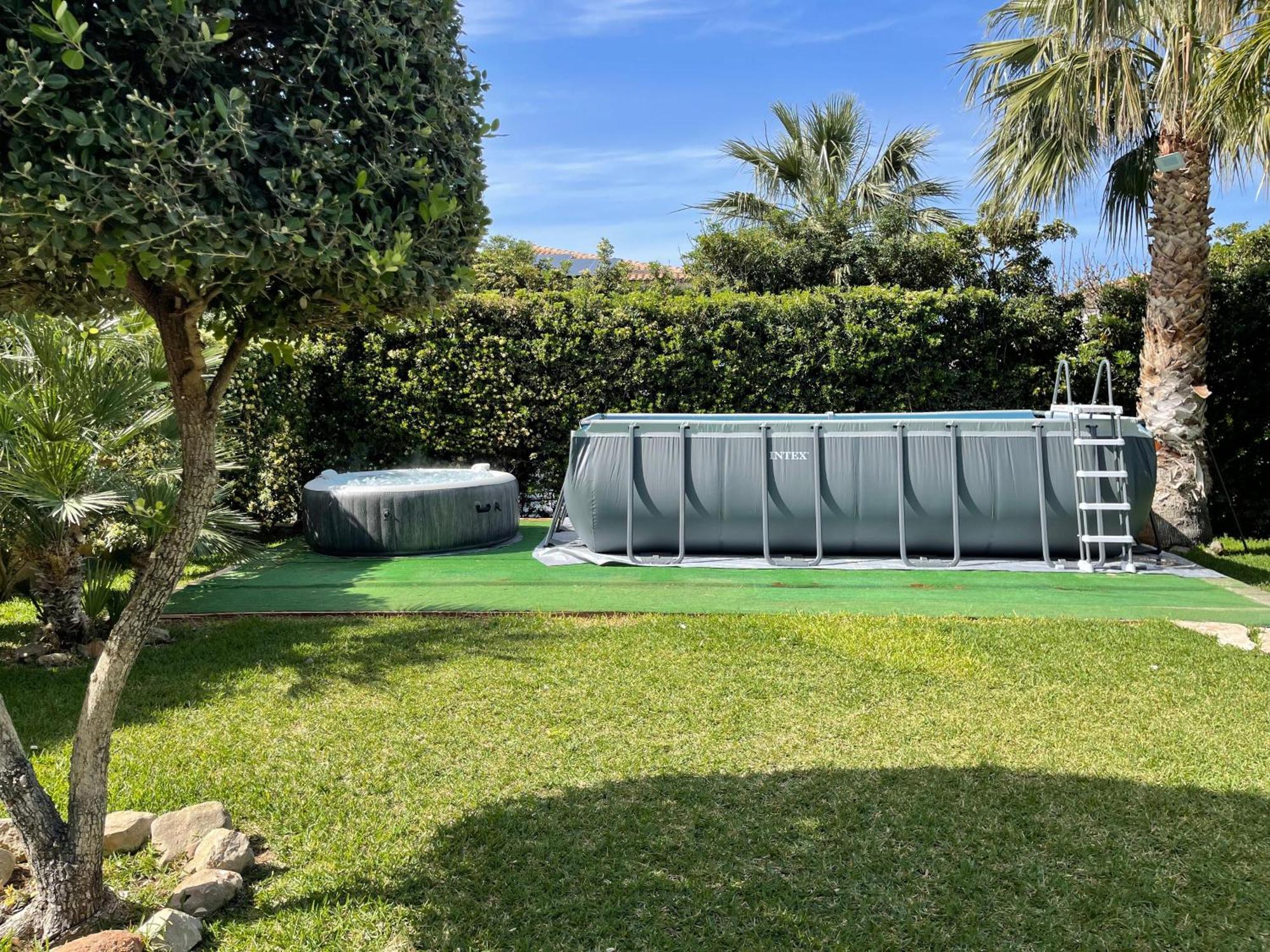 קאריני Villa Jari מראה חיצוני תמונה